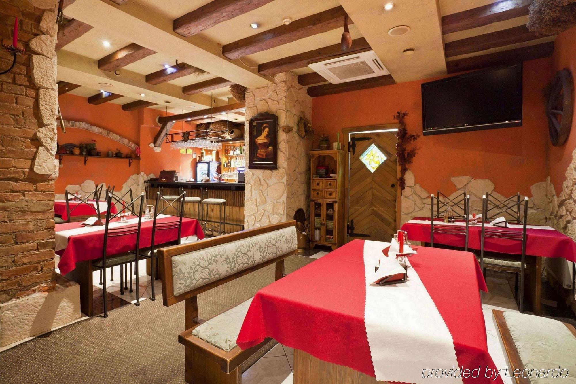 Hotel Rycerski Szczecin Restaurant bilde